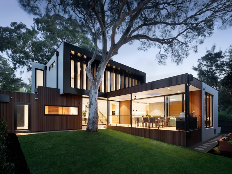 Alpine Glass Villa Architecture
